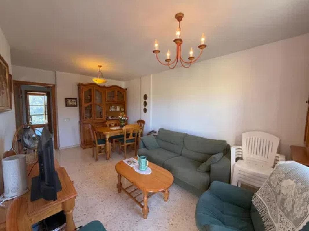Sale of apartment in Casco urbano, Polop
photo 5