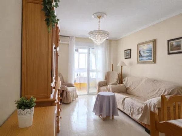 Продажа квартиры на Calle la Loma, 72, Торревьеха
thumbnail 1