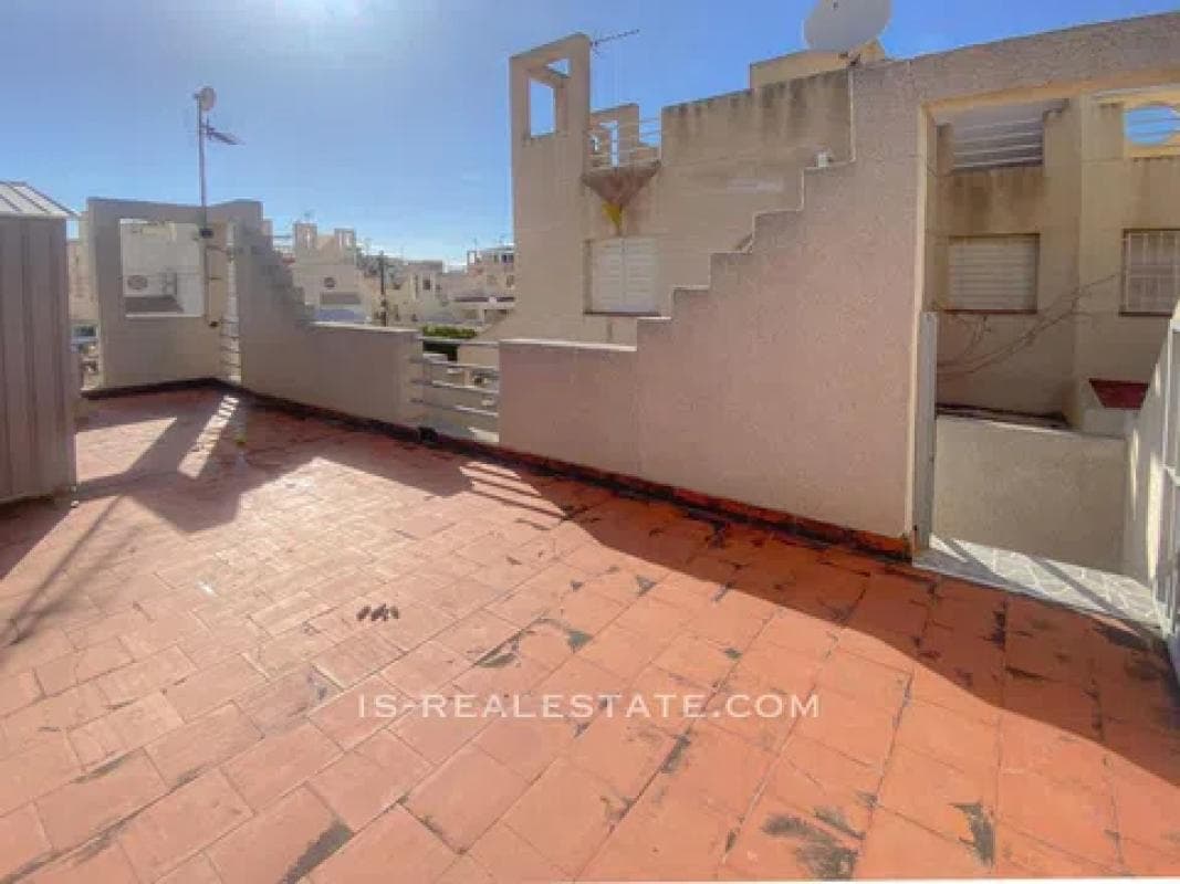Venta de chalet independiente en Barrio La Siesta - El Salado - Torreta, Torrevieja
photo 4