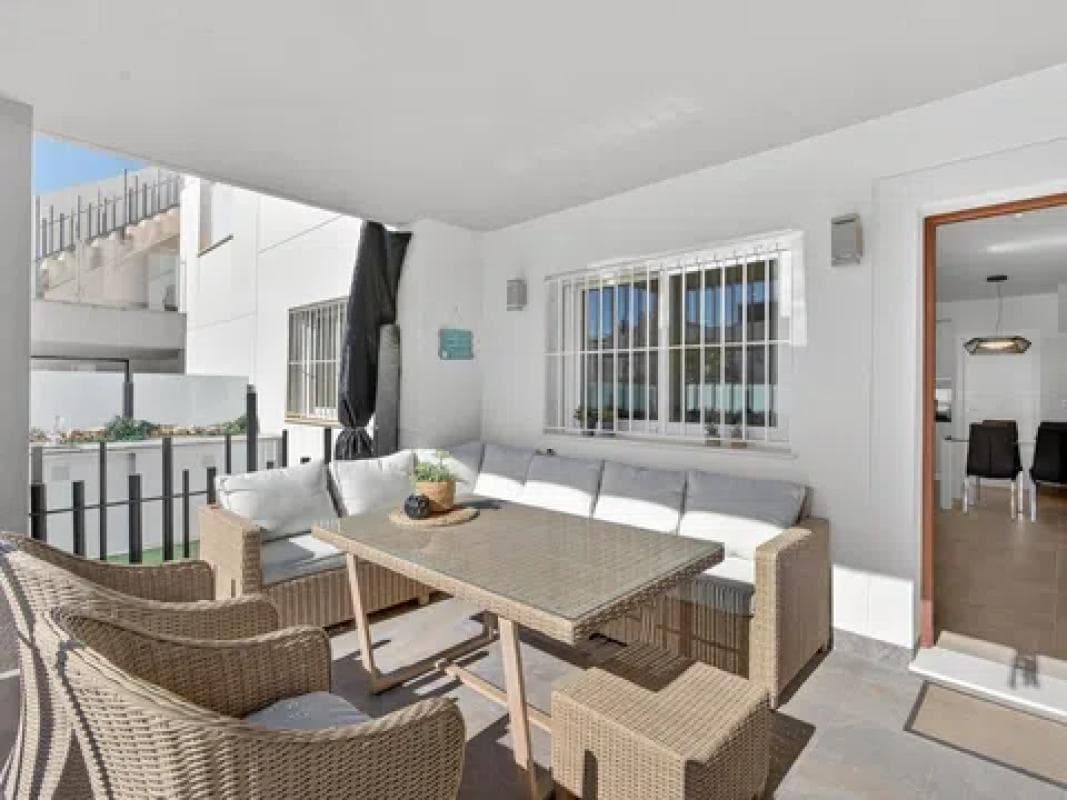 Venta de piso en Barrio Parque Acuático - Sector 25, Torrevieja
photo 5