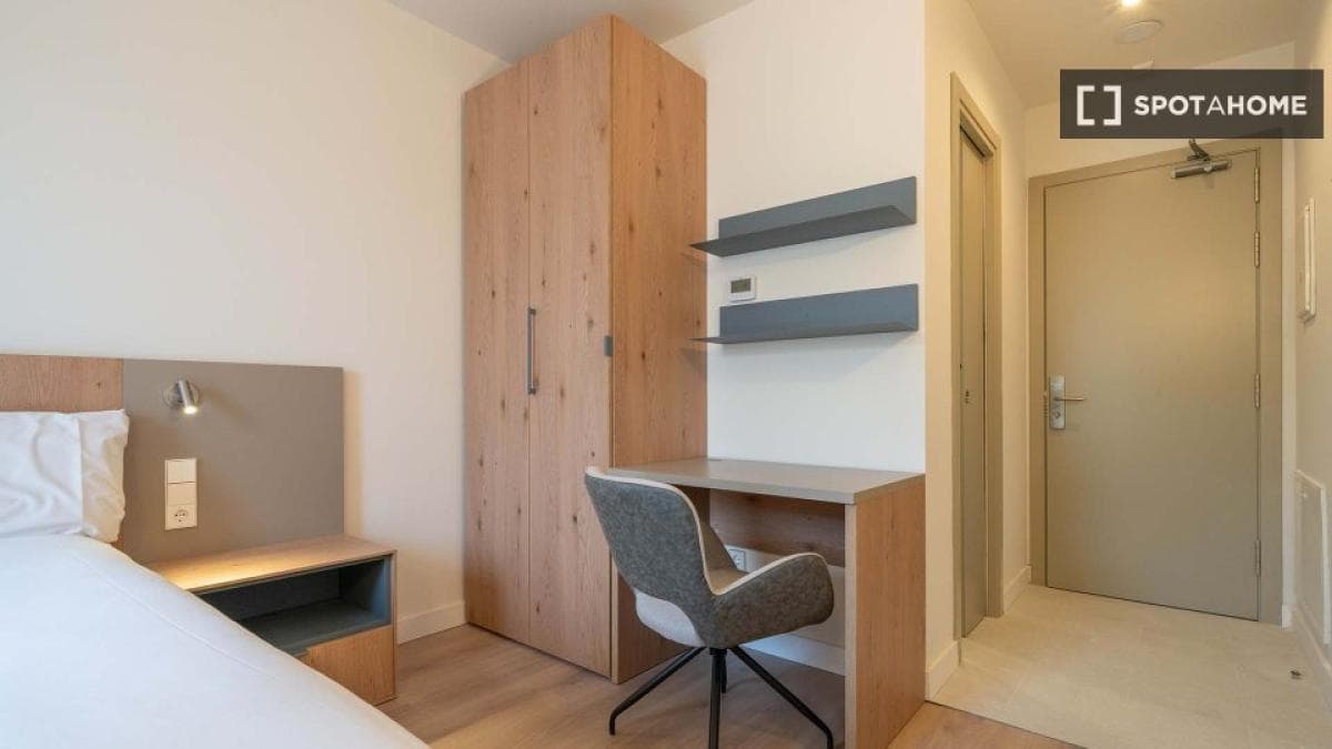 Properties for sale and rent in Spain photo 4