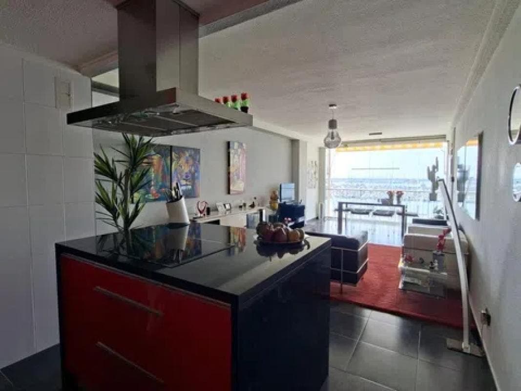 Sale of apartment in Barrio Puerto Deportivo, Torrevieja
photo 4
