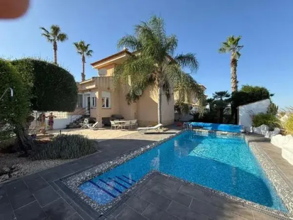 Casa independiente photo 1