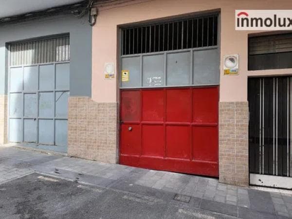 Local en calle Teniente Aguado photo 1