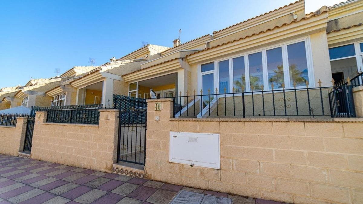 Venta de duplex en Barrio Los Balcones - Los Altos del Edén, Torrevieja photo 2