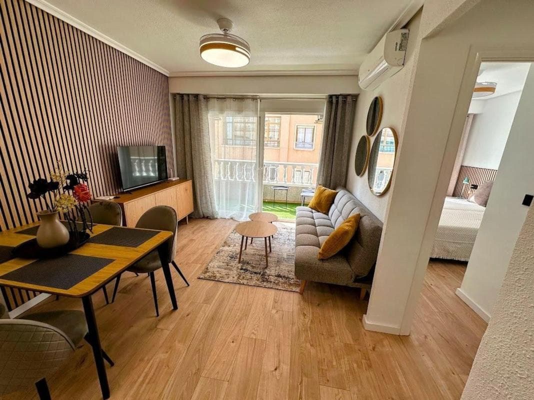 Venta de piso en Calle Capitán García Gea, 25, Torrevieja
photo 4
