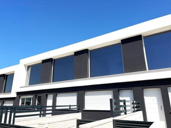 Chalet adosado thumbnail 1