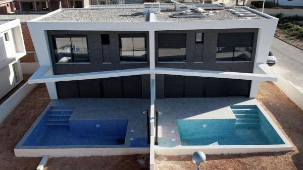 Chalet pareado thumbnail 2