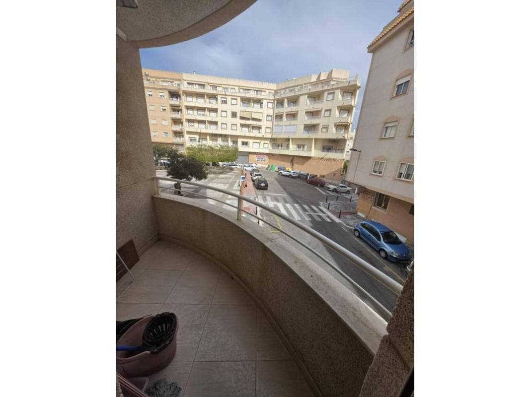 Venta de piso en Plaza del Calvario, 2, Torrevieja
photo 2