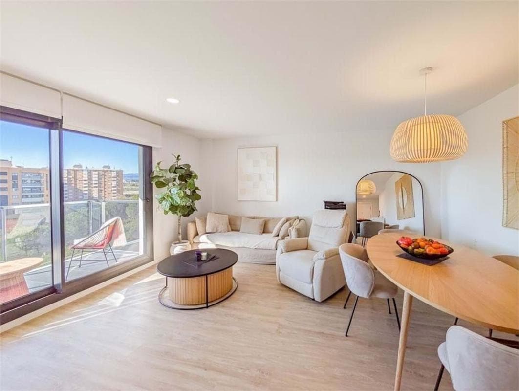Venta de piso en Barrio Paus, Alicante / Alacant
photo 5