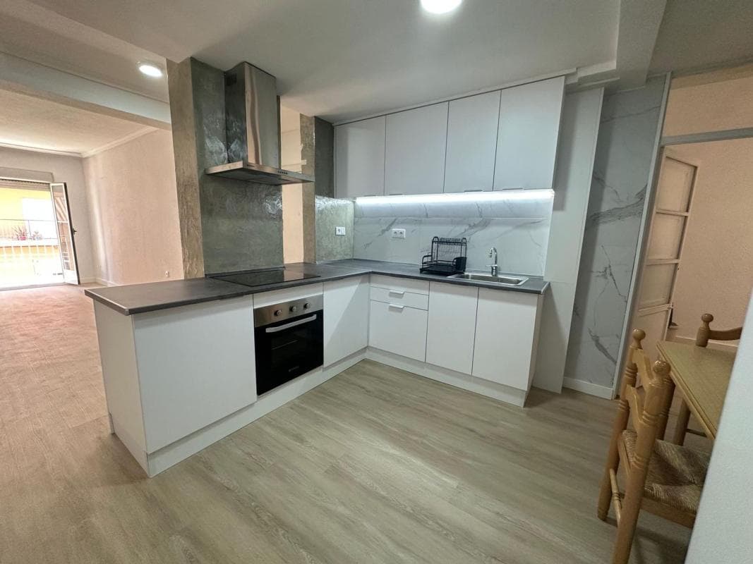 Venta de piso en Calle Capità Gaspar Ortiz, Elche / Elx
photo 3