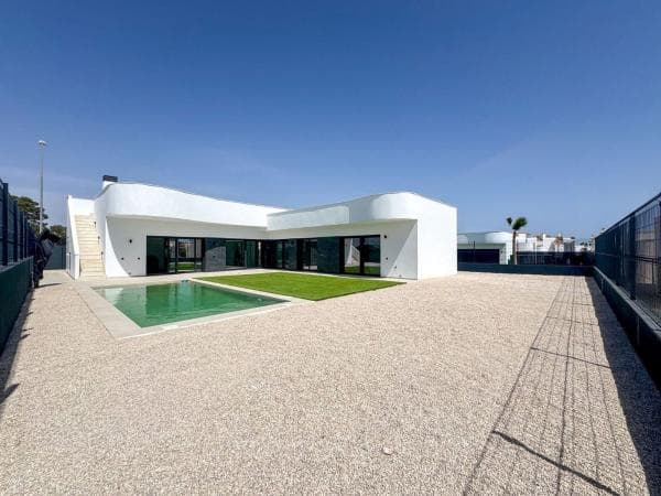 Chalet independiente en venta en Algorfa, Algorfa
photo 1
