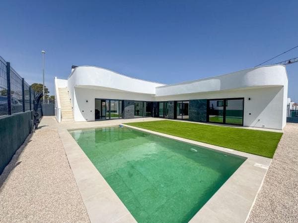 Chalet independiente en venta en Algorfa, Algorfa
thumbnail 1