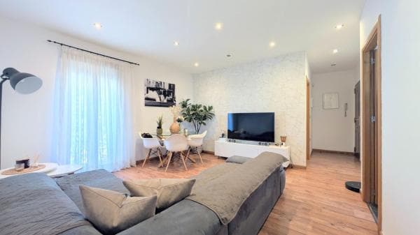 Venta de piso en Barrio Carrús Oeste, Elche / Elx
thumbnail 1