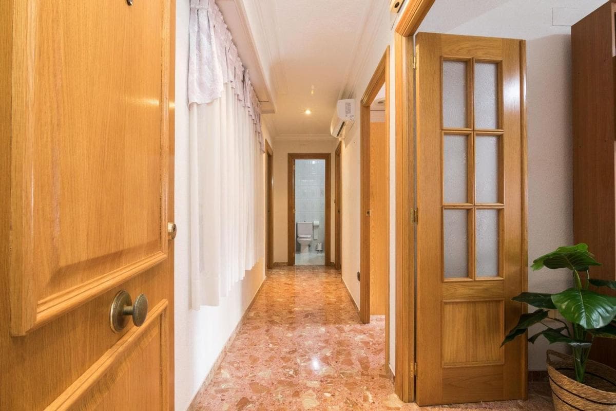 Venta de piso en Barrio Carrús Este, Elche / Elx
photo 5