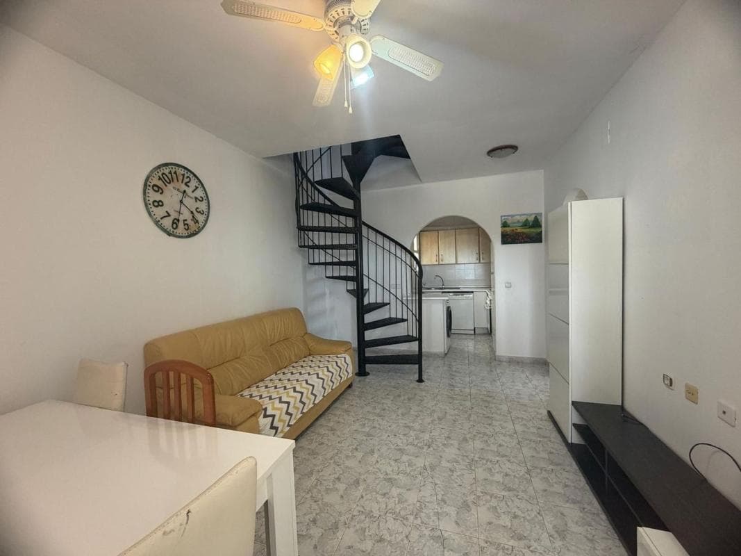 Venta de piso en Calle Guapiles, Orihuela
photo 5