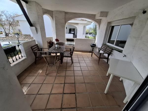 Venta de piso en Urbanización Los Naranjos de Marbella, Marbella
photo 1