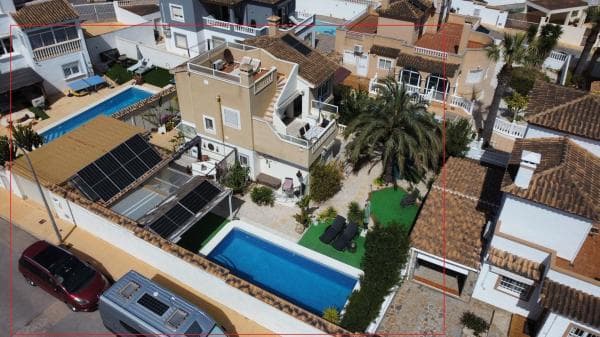 Casa independiente en calle Marbella, 74 photo 1