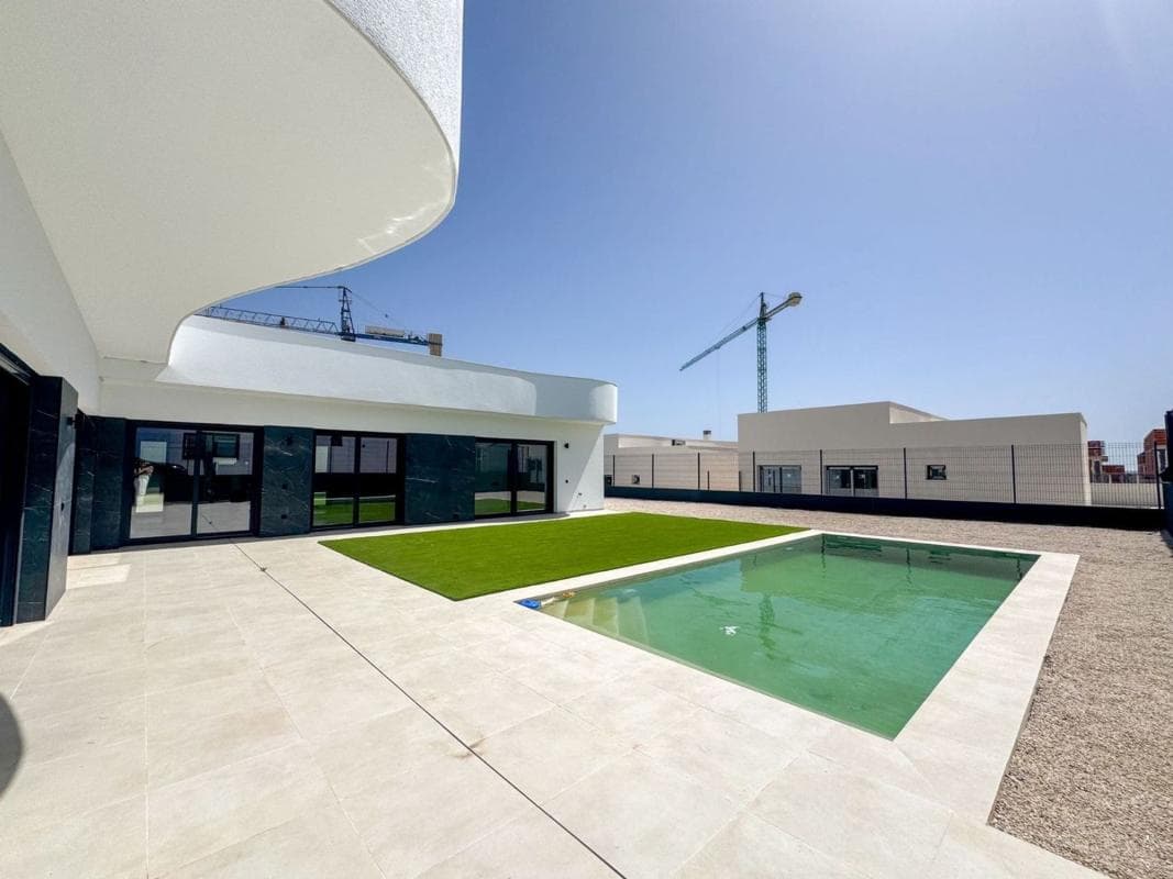 Venta de chalet independiente en Barrio Lo Marabú, Rojales
photo 3