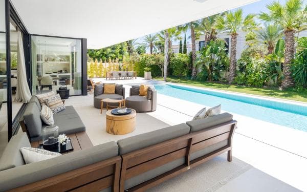 Casa independiente en avenida De Murcia thumbnail 2