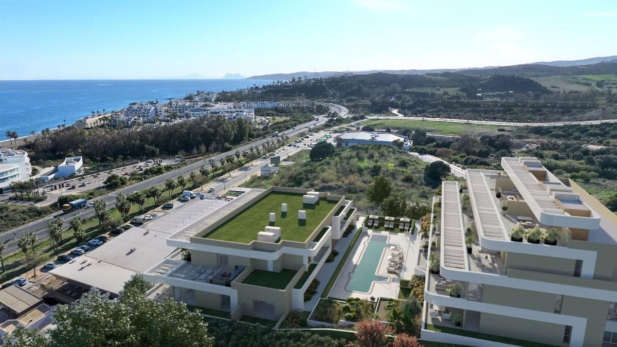 Venta de piso en Calle Segismundo Moret s/n, Estepona
photo 2