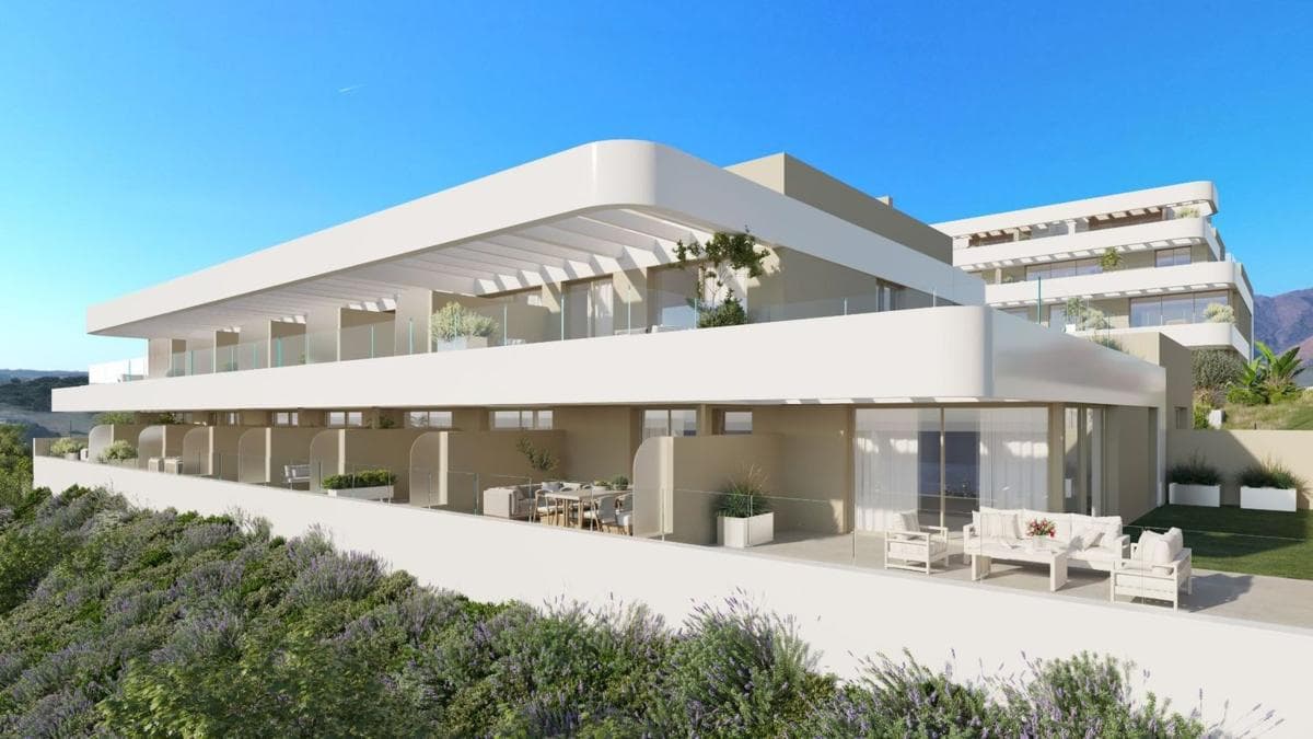 Venta de piso en Calle Segismundo Moret s/n, Estepona
photo 3