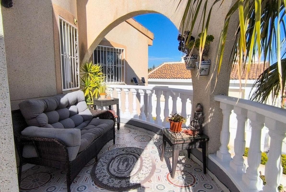 Venta de chalet independiente en Barrio La Marquesa, Rojales
photo 2