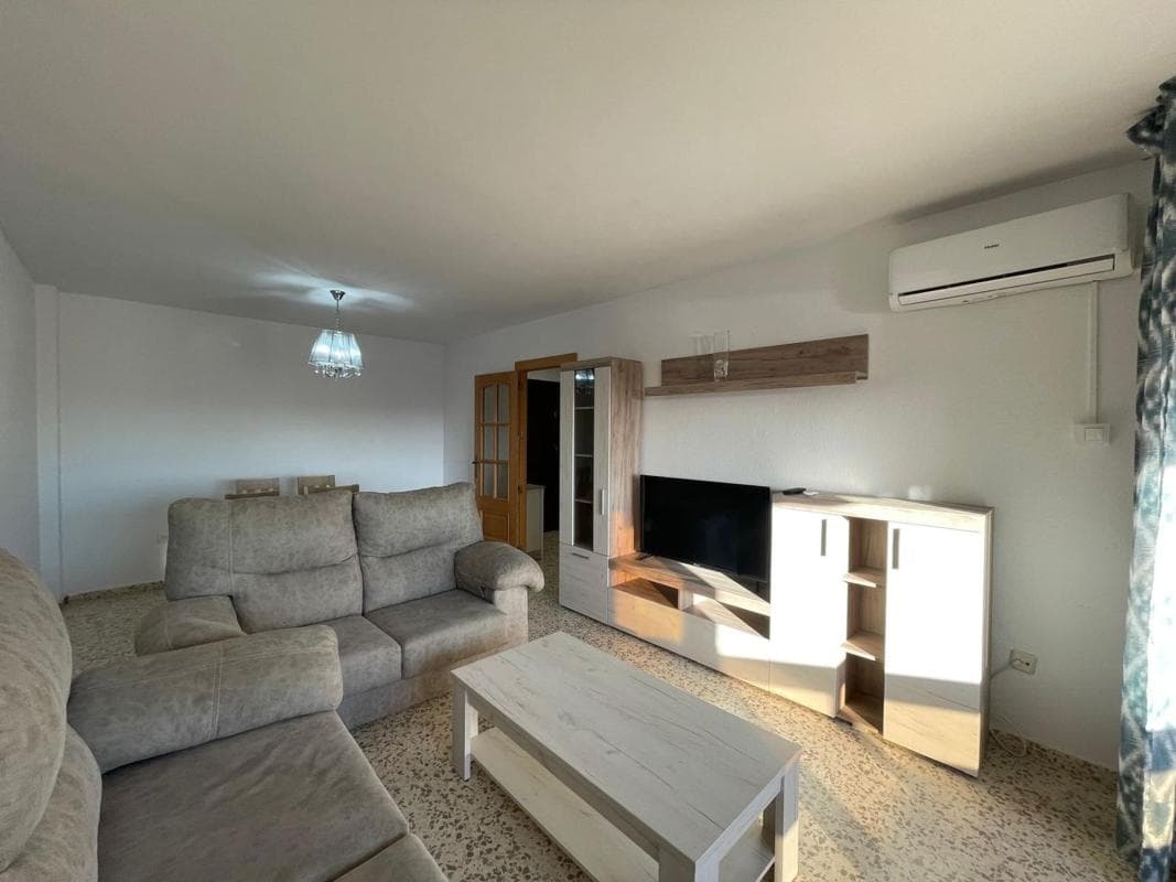 Venta de piso en Ronda Edificio, 1, Vélez-Malaga
photo 2