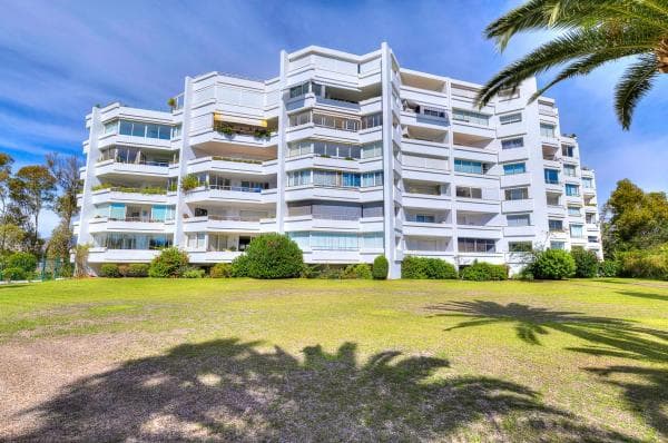 Venta de piso en 18-A (UR GUADALMINA ALTA), 322, Marbella
photo 1