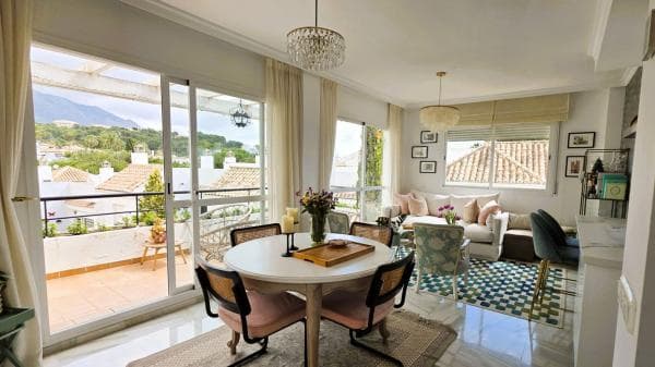 Venta de piso en Barrio Los Naranjos, Marbella
thumbnail 2