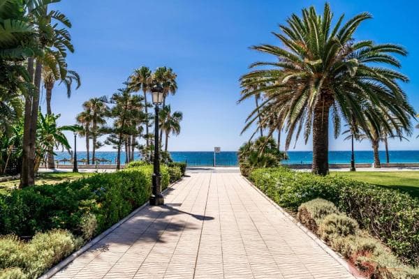 Venta de piso en Barrio Linda Vista-Nueva Alcántara-Cortijo Blanco, Marbella
photo 1