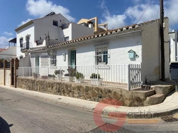 Casa de pueblo photo 1