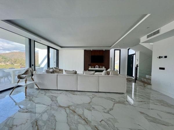 Casa independiente thumbnail 2
