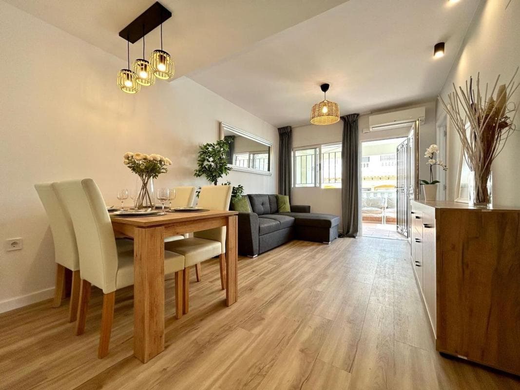 Venta de chalet adosado en Barrio Los Balcones y los Altos , Orihuela photo 3