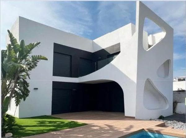Chalet adosado photo 1