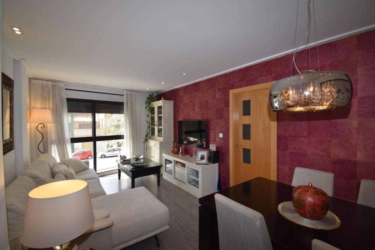 Venta de piso en Barrio Raval de Santa Teresa-El Asilo, Elche / Elx
photo 2