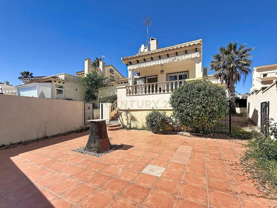 Venta de chalet adosado en Avenida Ramblas de Oleza, 216 , Orihuela photo 2