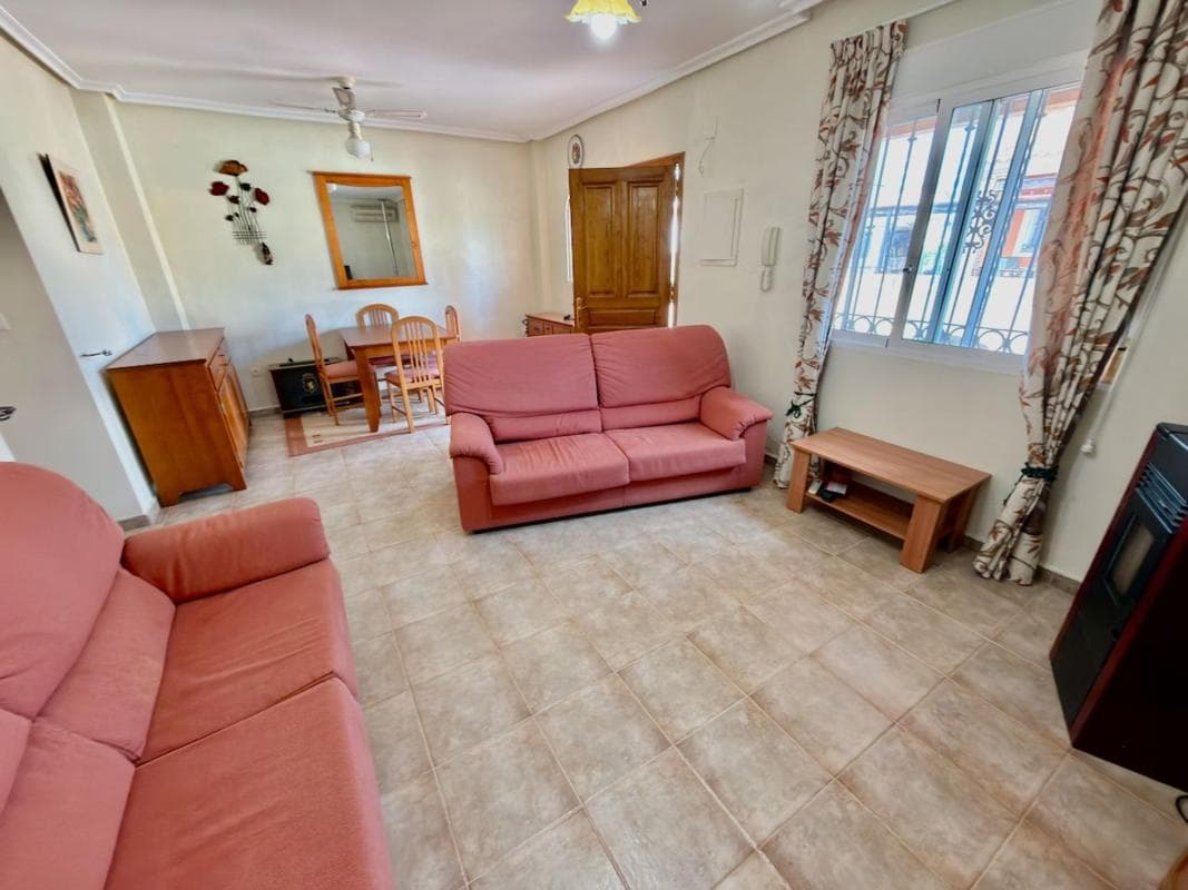 Venta de chalet independiente en Urbanizaciones, Guardamar del Segura
photo 3