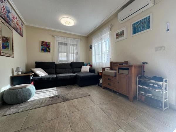 Chalet independiente en venta en San Fulgencio, San Fulgencio
thumbnail 1