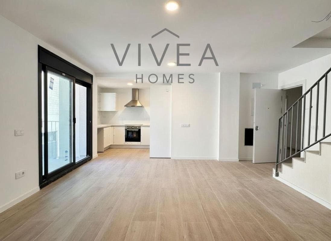 Venta de duplex en Calle Linné, 5, Terrassa photo 2