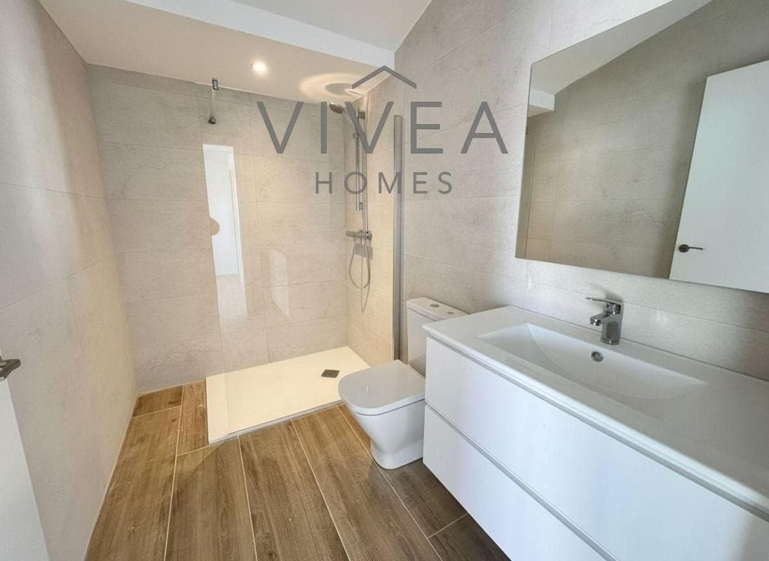 Venta de duplex en Calle Linné, 5, Terrassa photo 4
