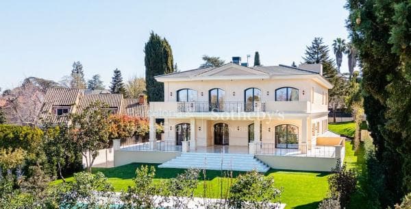 Casa independiente en calle Sant Casimir, 10 photo 1