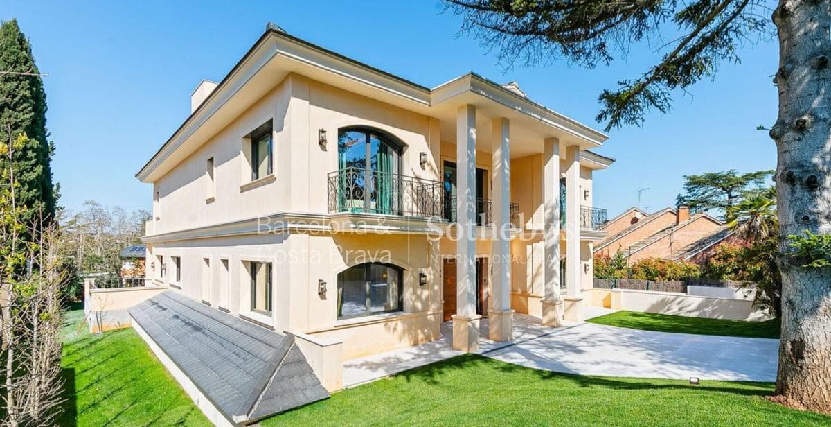 Venta de chalet independiente en Calle Sant Casimir, 10, Sant Cugat del Vallès
photo 5
