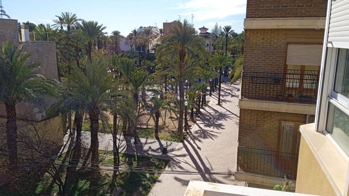 Venta de piso en Barrio Centro, Elche / Elx
photo 3