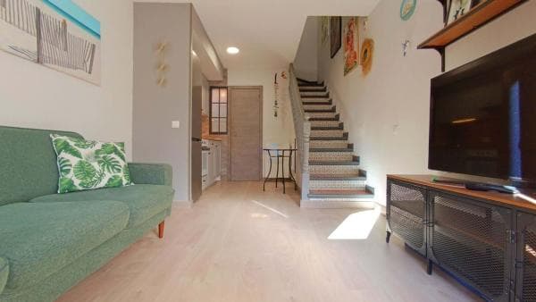 Chalet independiente en venta en Barrio La Siesta - El Salado - Torreta, Torrevieja
thumbnail 2