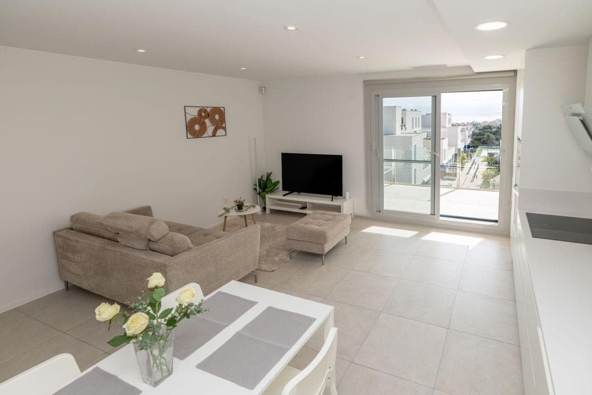 Venta de piso en Barrio Playa Flamenca, Orihuela
photo 4