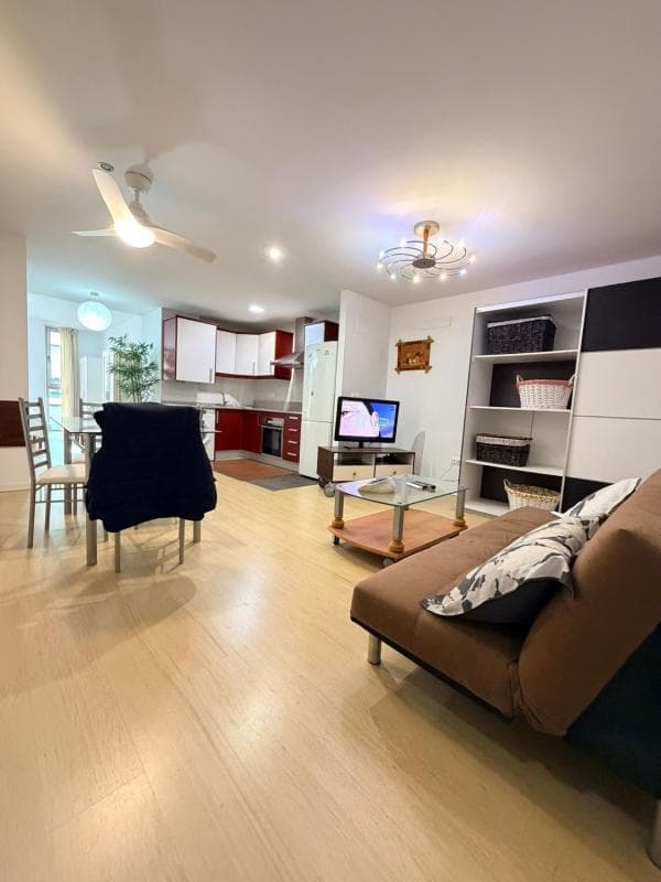 Venta de piso en Calle Cronista Viravens, Alicante / Alacant
photo 2