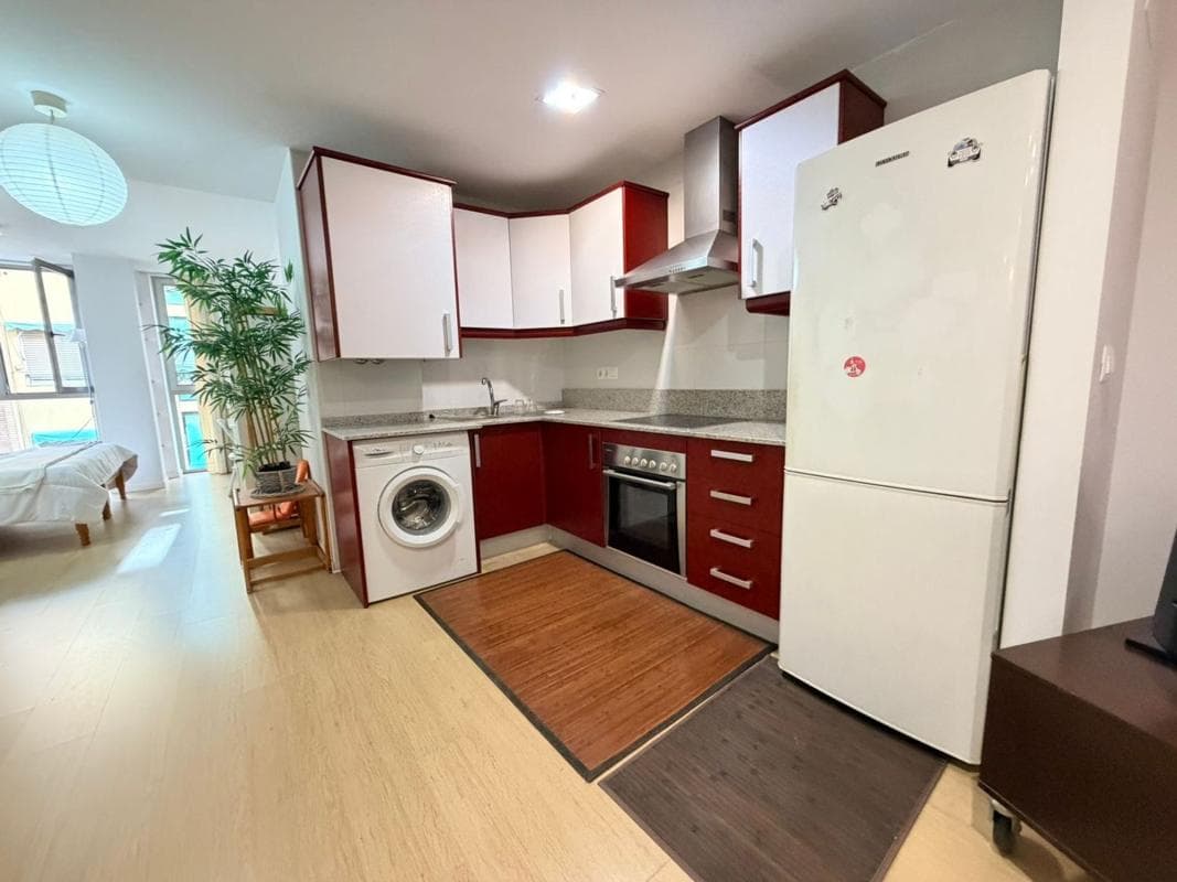 Venta de piso en Calle Cronista Viravens, Alicante / Alacant
photo 4