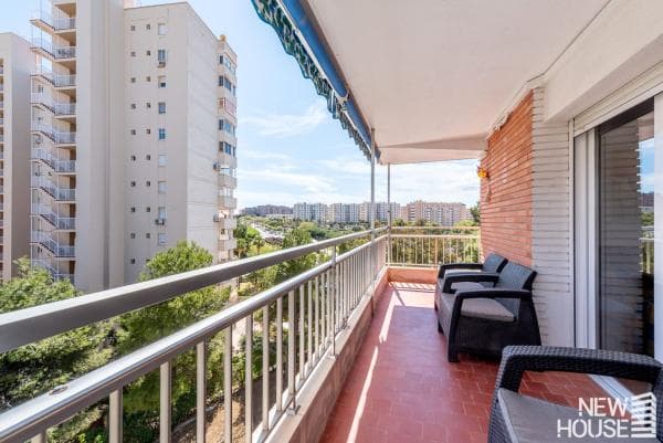 Venta de piso en Avenida Bruselas, 16, Alicante / Alacant
photo 1