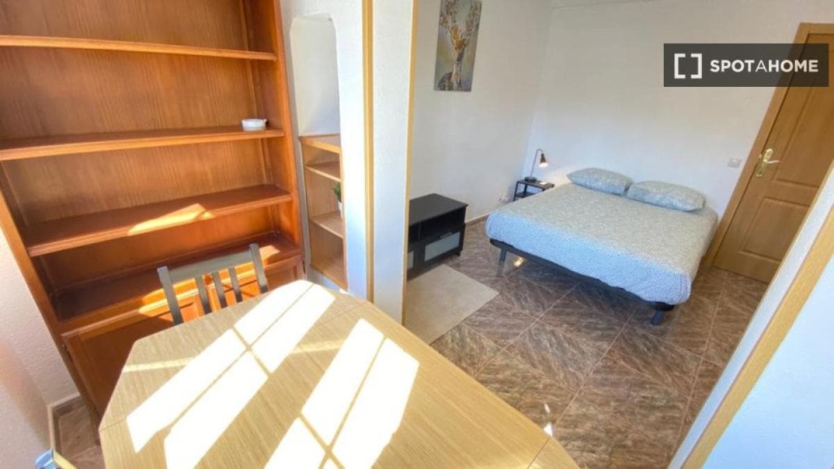 Propiedades en venta y alquiler en España photo 5